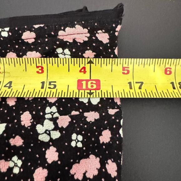 Free People IRL Floral Skirt Pull On Mid Rise Unlined Mini Black Pink Size 10 - Picture 11 of 11